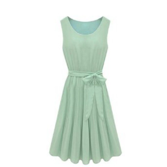 Dainty mint green dress.