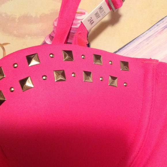 New With Tags UH-MAZING Multi Way Bra - Picture 2 of 4
