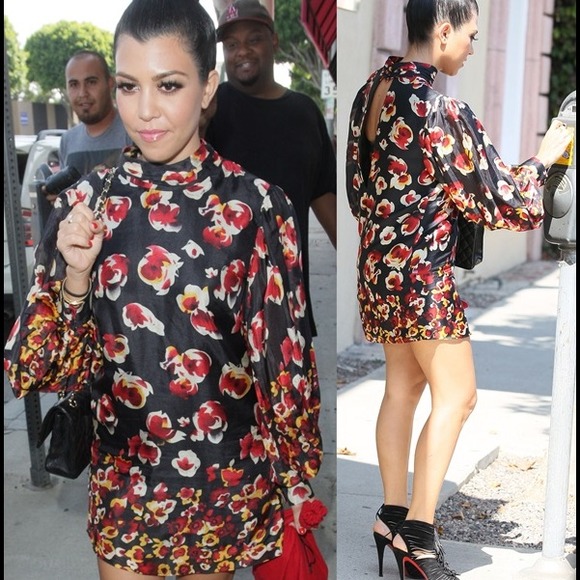 Aryn K Dresses & Skirts - Aryn K Floral dress