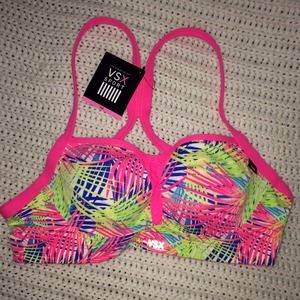 *REDUCED* VICTORIAS SECRET SPORTS BRA