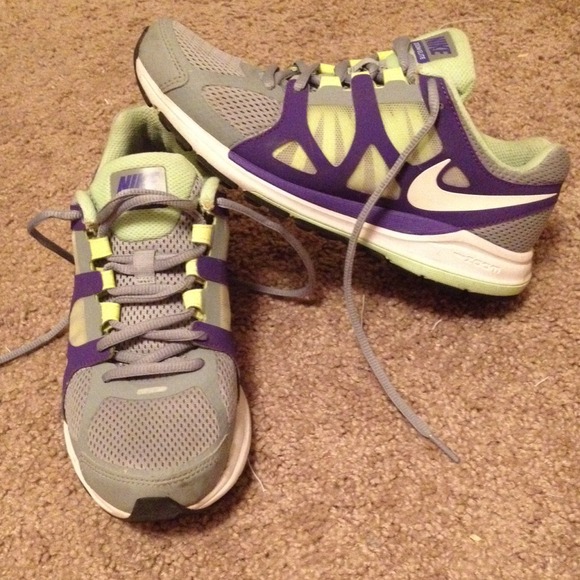 Nike Zoom Elite size 6.5