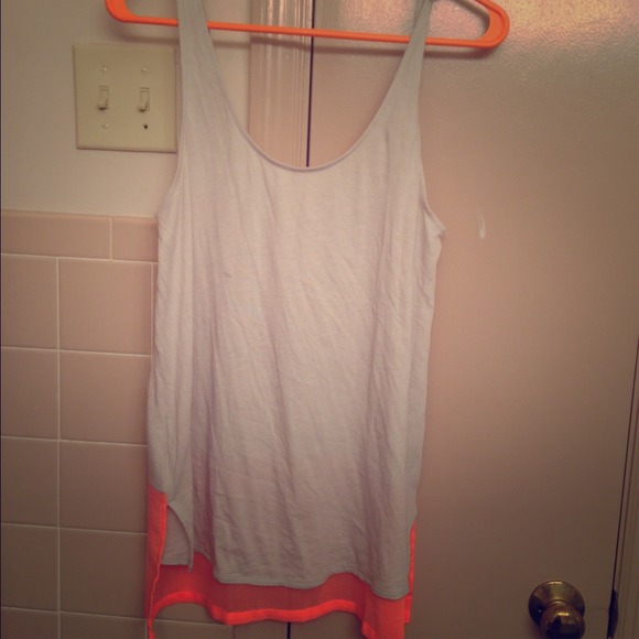 Colorblock tank