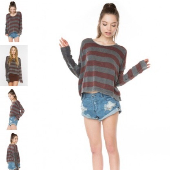 Brandy Melville Sweaters - Brandy Melville American Flag Top