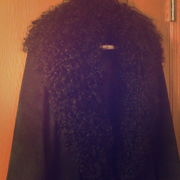 Black suede /fur collar mid jacket
