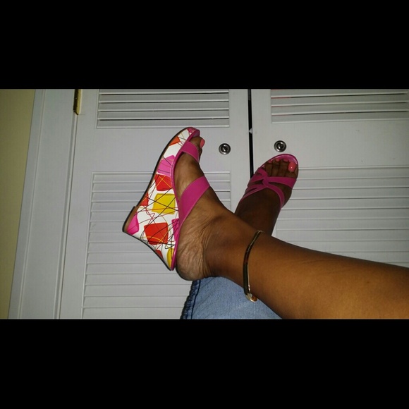 Multi Colored wedge - Picture 2 of 4
