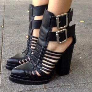 S O L D / / Jeffrey Campbell Cantu Caged