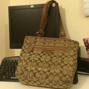 Coach original hand bag