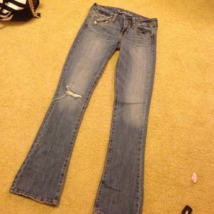 American Eagle "skinny kick" jeans