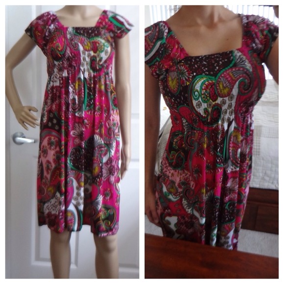 stretch pink flower print casual dress - Picture 3 of 4