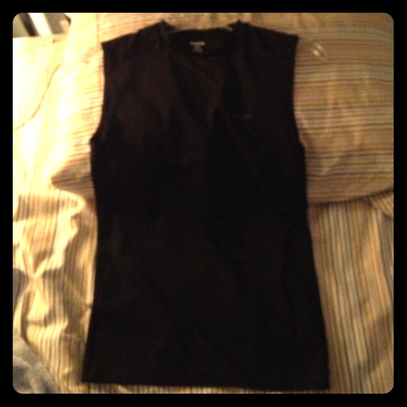 Reebok dry-fit under shirt