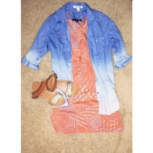 Orange patterned dress!