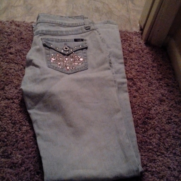 A cute pair of jeans