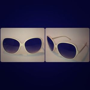 Cream White Sunnies
