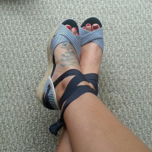 **Reduced** Tommy Hilfiger Espadrilles