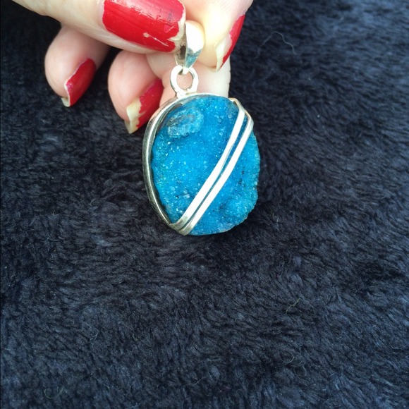 ❤️BRIGHT BLUE DRUZZY 925 PENDANT🎁SALE🎁LOWEST🎁 - Picture 2 of 2