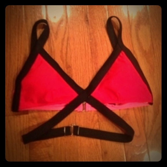Strappy bikini top