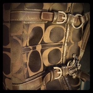 🍂🍁PERFECT for fall!!🍂🍁 COACH 🍂🍁