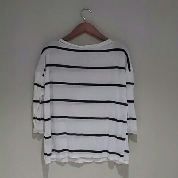 🎁Bundled🎁 Forever 21 shirt - Picture 2 of 4