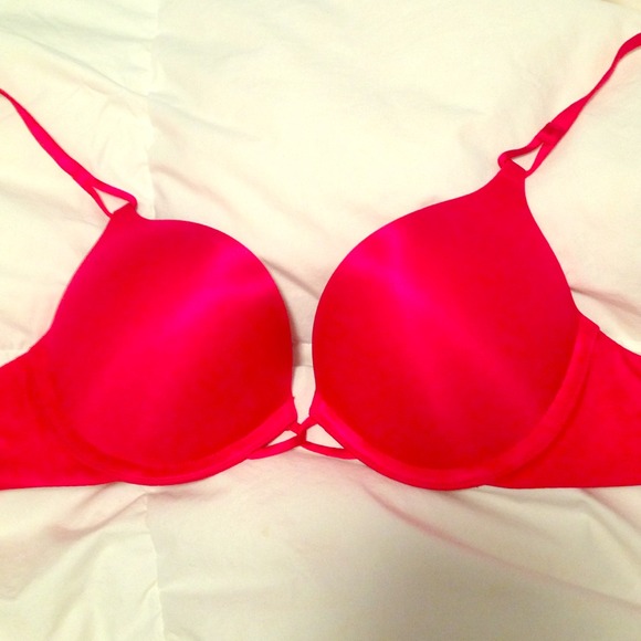 Victoria's Secret Other - *RESERVED* Victoria Secret miraculous plunge bra