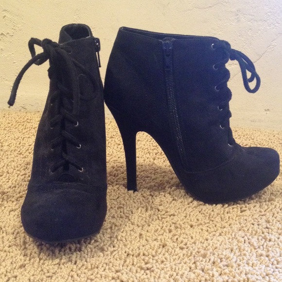 Black suede bootie