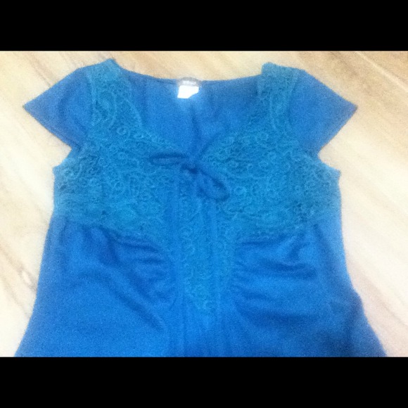 Turquoise Top - Picture 3 of 4