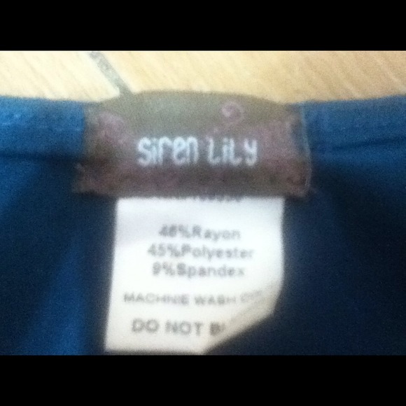 Turquoise Top - Picture 4 of 4