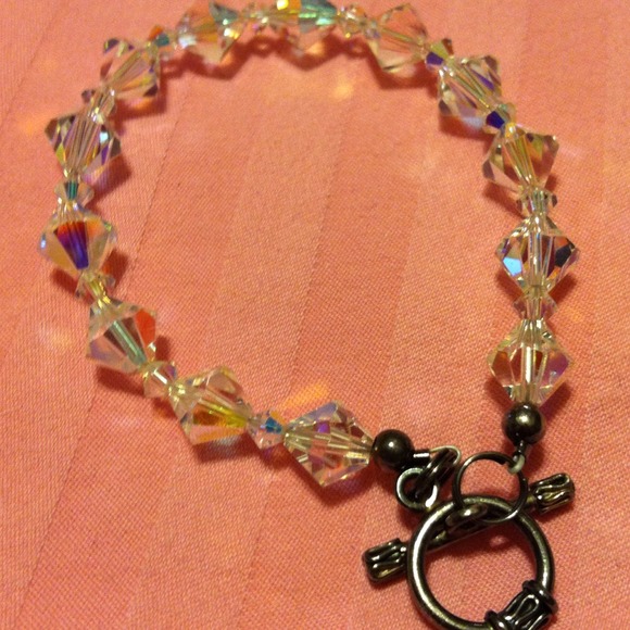 🌹BEAUTIFUL CRYSTAL BRACELET🌻🌻