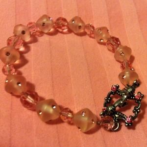 🌻🌻PRETTY PINK CRYSTAL BEAD BRACELET🌹🌹