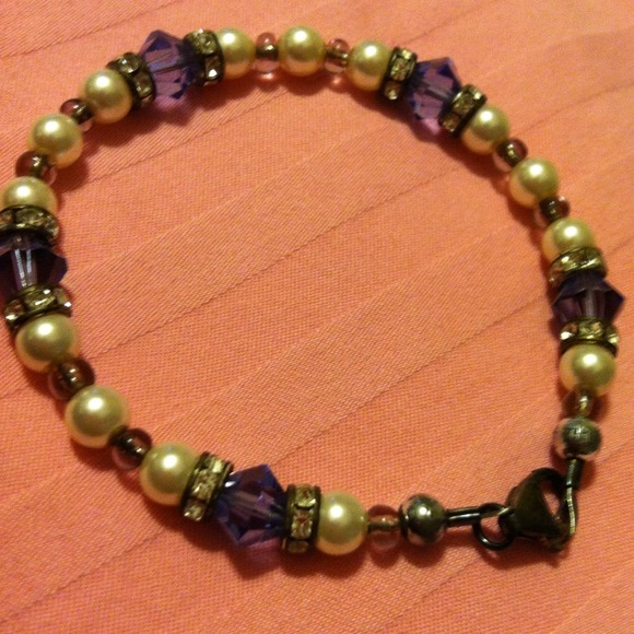 🌹ELEGANT CRYSTAL/BEAD BRACELET🌻