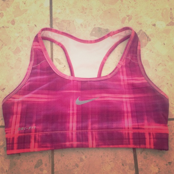TRADED Nike sports bra