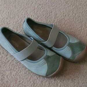 Keen hybridlife shoes