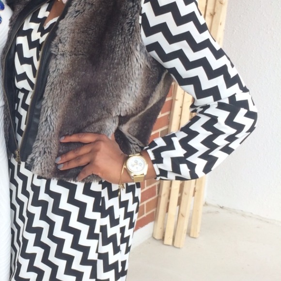 Chevron Long-sleeved Dress