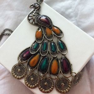 Colorful peacock necklace 〽️