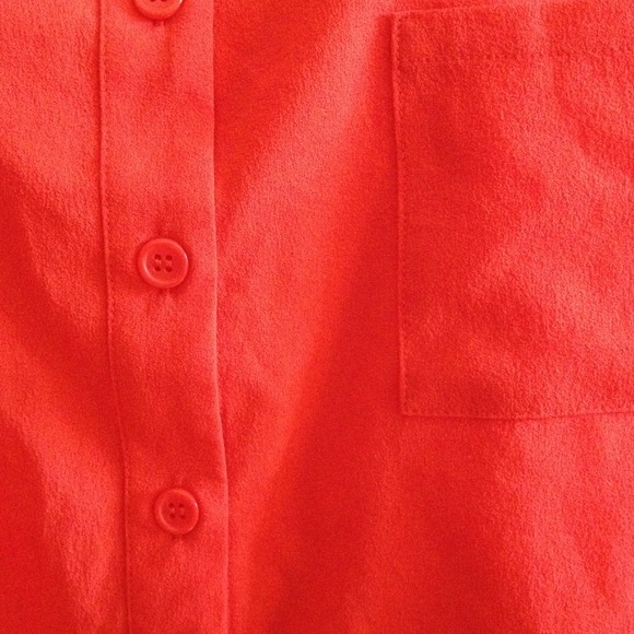 🚫BUNDLED🚫 Red Babydoll Top - Picture 2 of 2