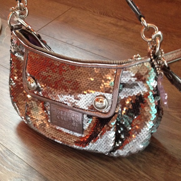 Sequined coach cross body purse - Picture 1 of 4