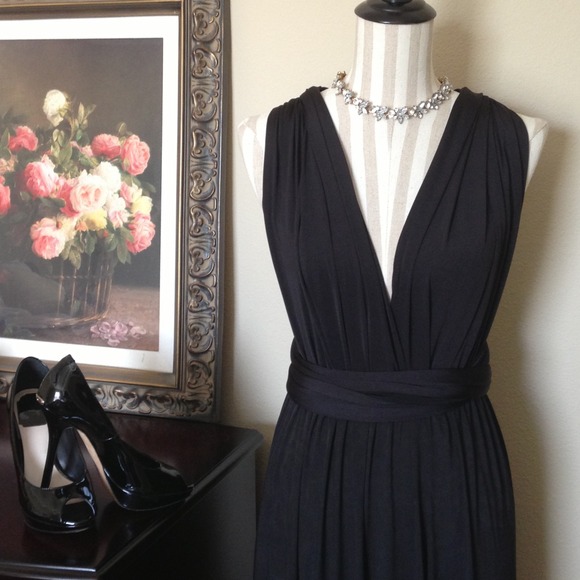 🎉HP🎉Nikki Rich Black Versatile Dress - Picture 2 of 4