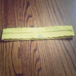 RARE lulu lemon headband