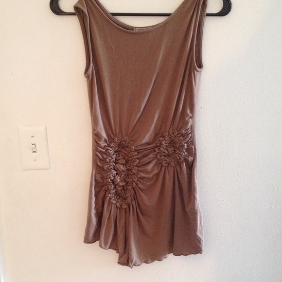 Brown top with flower style rouching