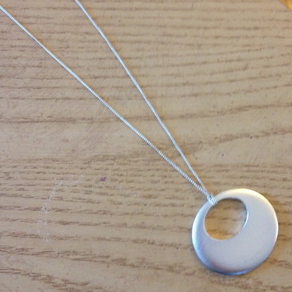 Jewelry - The Limited necklace