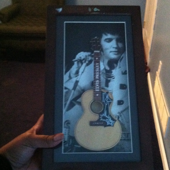 Elvis collectible - Picture 1 of 3