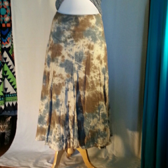 ON SALE! Tie-dye skirt from Karen Kane