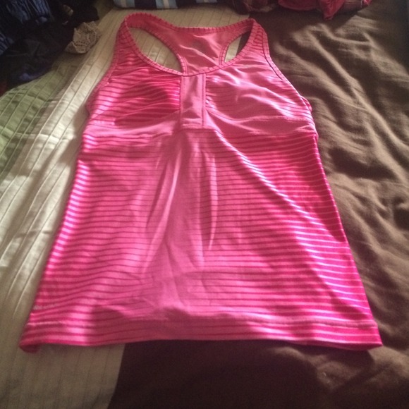 Nike dri fit tank 💪