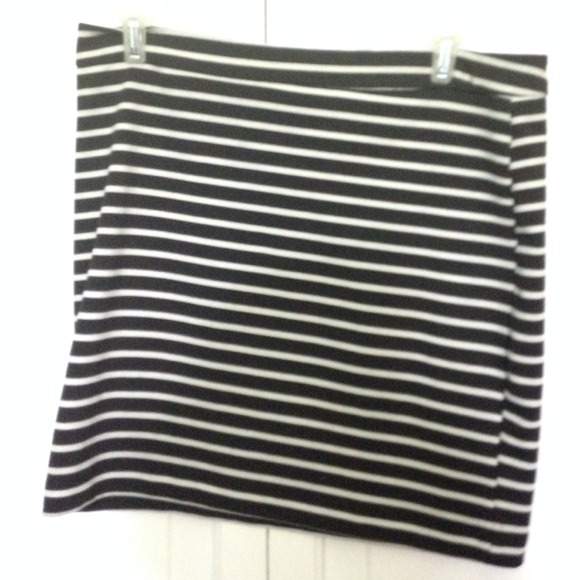 Forever 21 Body Con Midi Skirt