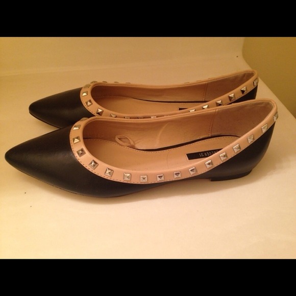 Black and Creme Studded Flats
