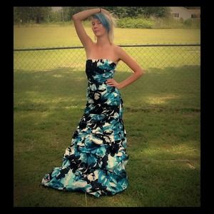 Turquoise blue prom/ ball gown *price negotiable*