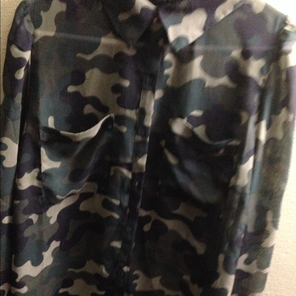 Camo blouse