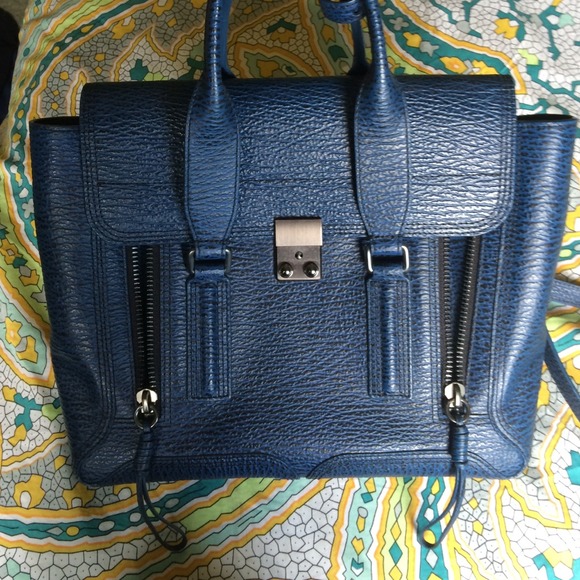 ⭐️HP⭐️ 3.1 Phillip Lim Pashli, Medium - Picture 3 of 4