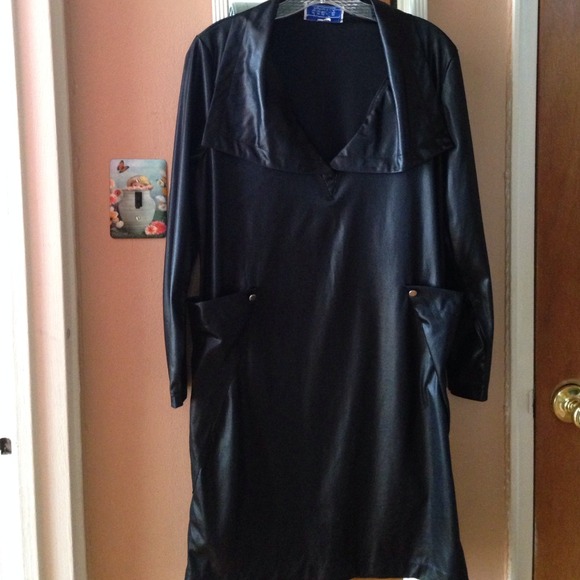 Vintage UNIQUE Elegance-EUC