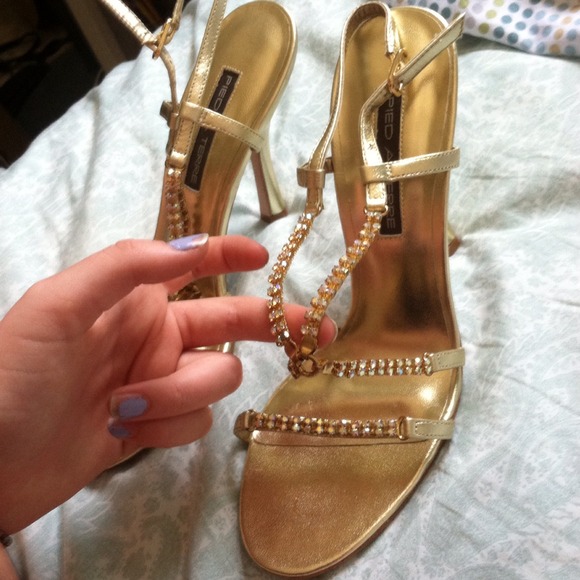 SALE gold strappy heals