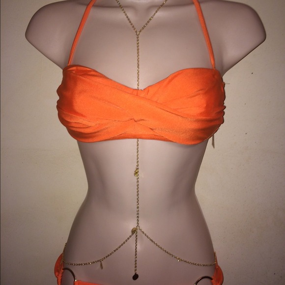 Body chain-new never worn